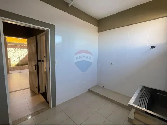 Imagem 8: Casa À Venda com 3 Quartos no Jardim Caiçara I - Registro