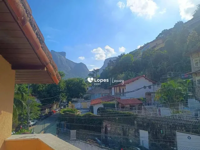 Imagem: Casa com 3 Dormitórios À Venda, 229 M²