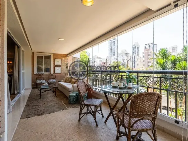 Imagem: Apartamento À Venda - 4 Dormitórios, 3