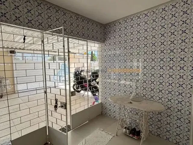 Imagem 5: Casa Espetacular, com 4 Quartos e 3 Suítes, no Bairro de Afogados