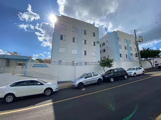 Imagem: Apartamento À Venda em Apucarana no Edifício