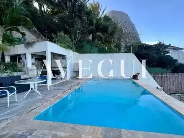 Imagem: Casa no Joá Vista Mar, 5 Suítes, 700 M²