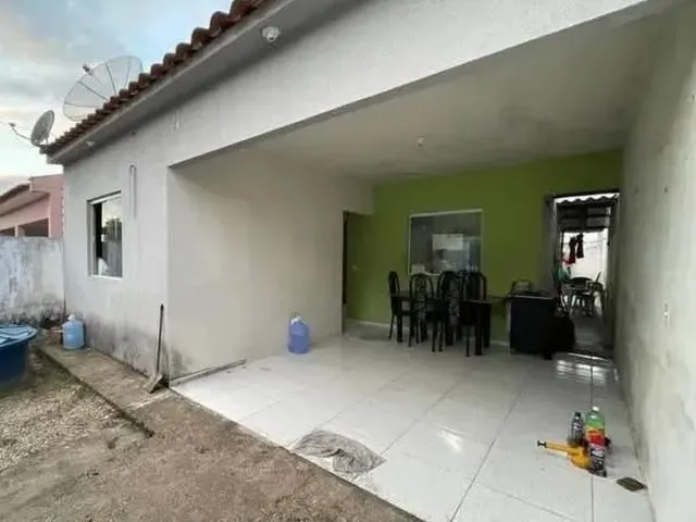 Imagem: Casa À Venda com Ótima Localização no
