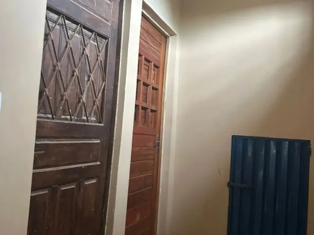 Imagem 9: Vendo Prédio Completo(2 Apartamentos e 3 Salas Comerciais)Aceito Negociação!