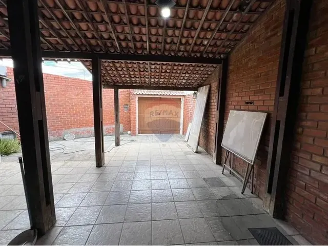 Imagem 15: Casa com 4 Quartos À Venda no Catolé
