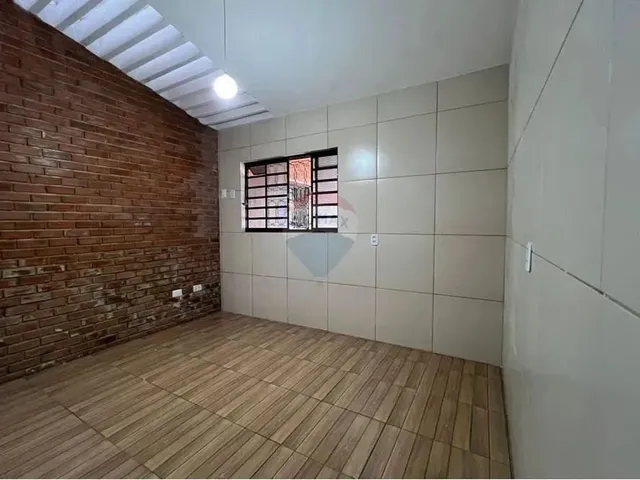 Imagem 9: Casa com 4 Quartos À Venda no Catolé