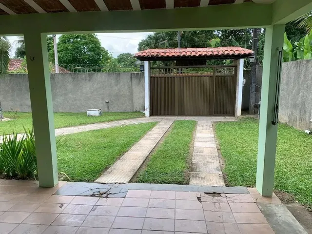 Imagem 13: Casa À Venda | 6 Quartos | Reformada | Perto da Avenida