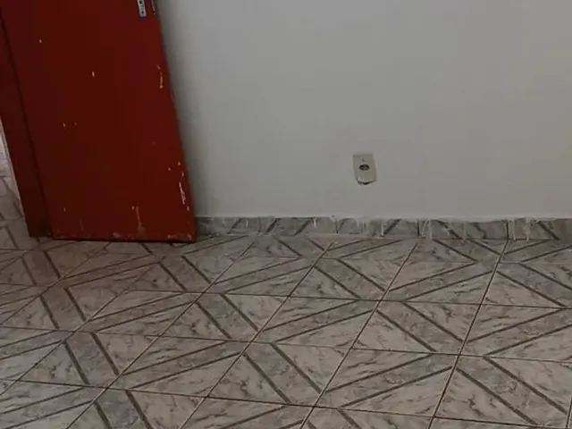 Imagem 6: Alugo Apartamento com 2 Quartos