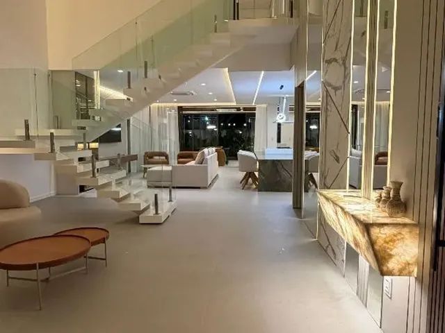Imagem 2: Casa com 4 Suítes, Escritório. Dce e Home Cinema, Disponível pra...
