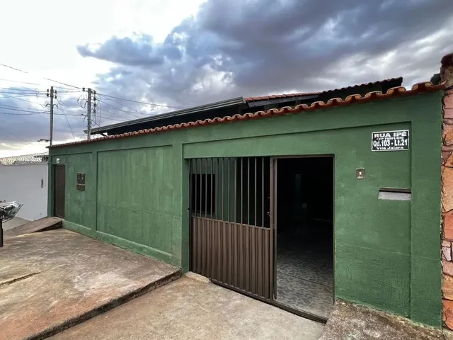 Imagem: Casa com 3 Quartos e Quintal Amplo no Bairro