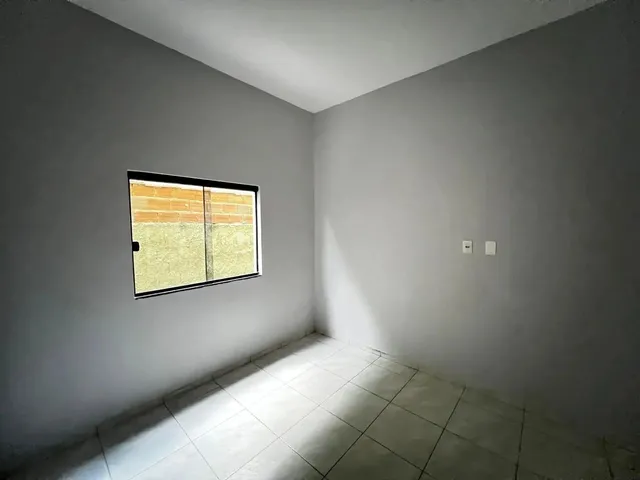 Imagem 9: Casa com 3 Quartos e Quintal Amplo no Bairro Jaiara