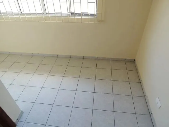 Imagem 2: Casa em Alvenaria 3 Quartos (Sendo 1 Suíte), Fazendinha - Próximo À Av. Frederico