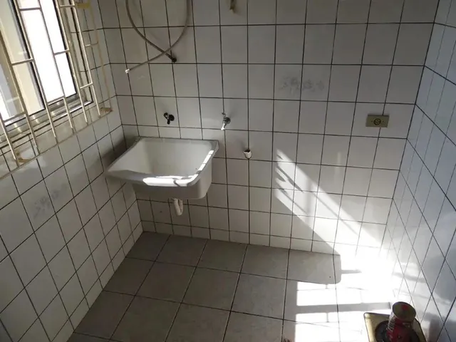 Imagem 5: Casa em Alvenaria 3 Quartos (Sendo 1 Suíte), Fazendinha - Próximo À Av. Frederico