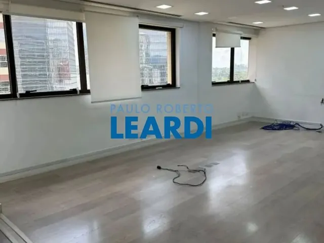 Imagem: Conj. Comercial - Vila Olímpia - Sp
