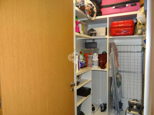 Imagem 16: Apartamento com 3 Suites, 2 Vagas de Garagem no Edifício Pedra Nova , Bairro Cavalhada
