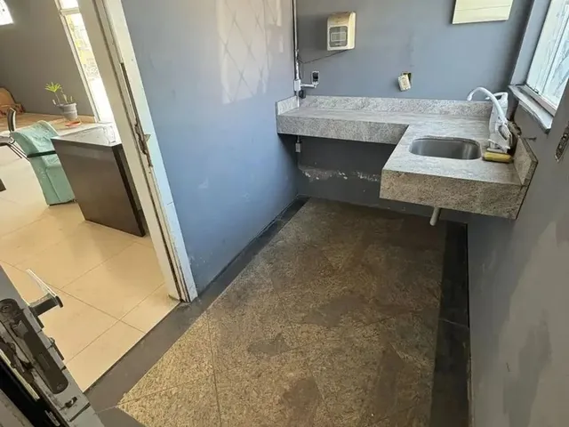 Imagem 7: Aluga-Se Sala Galpão e Sala Comercial em Camboriú - Sc