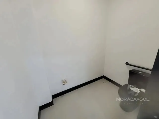 Imagem 4: Sala Comercial em Meia Praia - Itapema