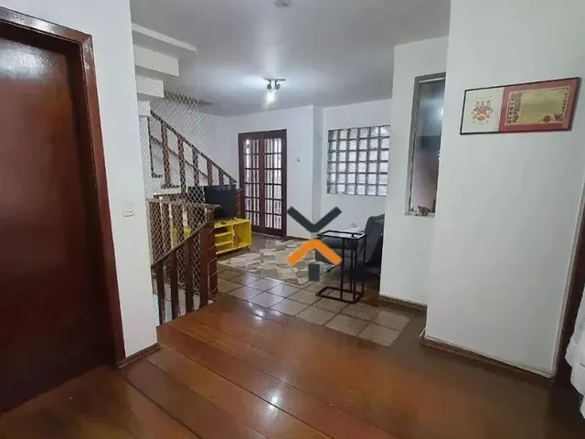 Imagem 5: Sobrado com 4 Dormitórios À Venda, 269 M² por R$ 790.000,00 - Conjunto Residencial