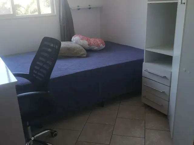 Imagem 2: Alugo Quarto com Garagem em Apartamento Mobiliado Próximo do Centro