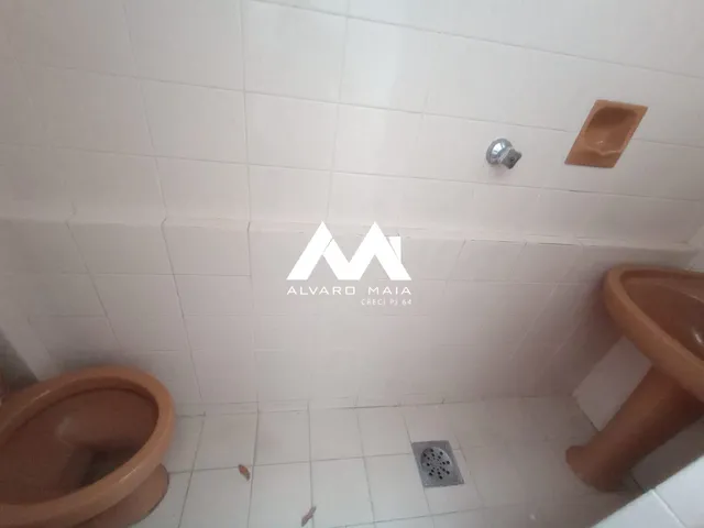 Imagem 2: Casa comercial de 3 quartos para locação na Serra próximo do LifeCenter
