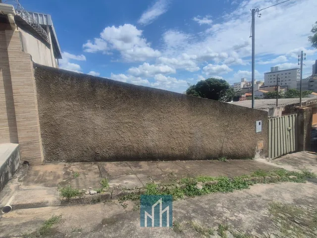 Imagem: OPORTUNIDADE ÚNICA LOTE BAIRRO BOM PASTOR