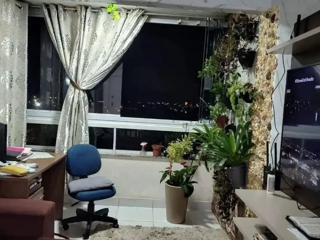 Imagem: Apartamento com 2 Dormitórios À Venda