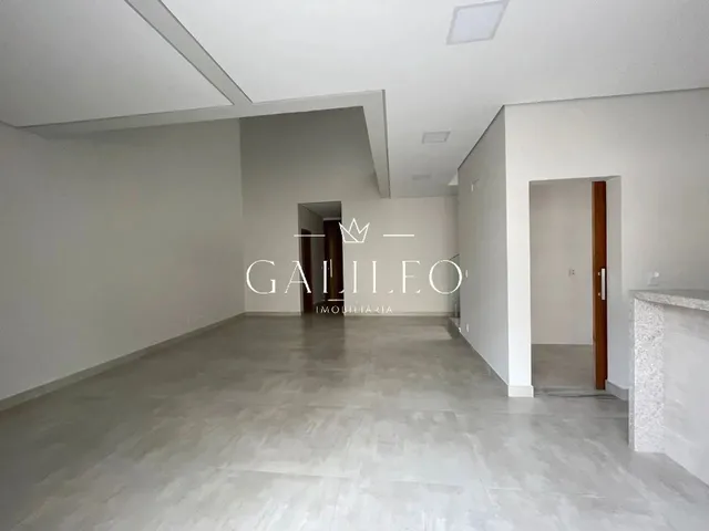 Imagem: Casa Á Venda no Condomínio Reserva Ermida