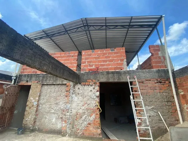 Imagem: Casa com 6 Quartos e 3 Vagas a Venda no