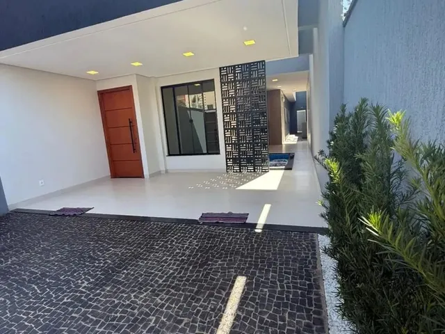 Imagem: Belíssima Casa a Venda na 304 Norte com