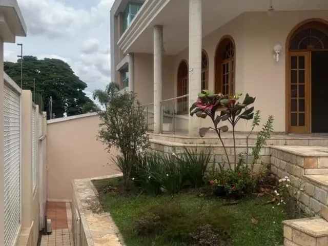 Imagem 15: Casa para Locação em Belo Horizonte, Castelo, 3 Dormitórios, 1 Suíte, 4 Banheiros, 6