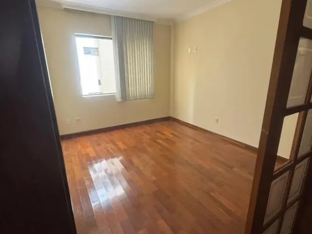 Imagem 10: Casa para Locação em Belo Horizonte, Castelo, 3 Dormitórios, 1 Suíte, 4 Banheiros, 6