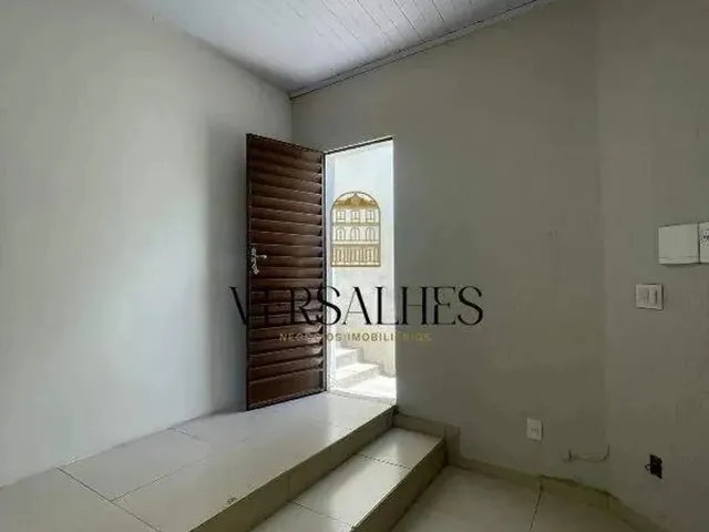 Imagem 1: Kitnet para Aluguel 2 Quarto , 01 Banheiro - Sem Vaga de Garagem - 35 M² - Bairro : Ouro