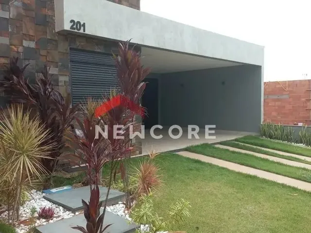 Imagem: Casa de Condomínio em Avenida Luiz Greco