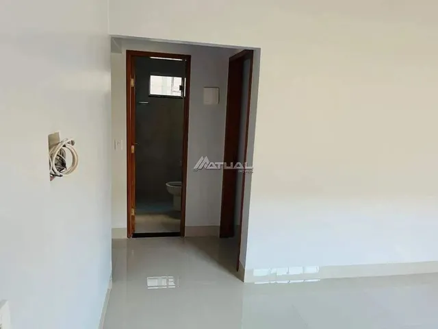 Imagem 4: Casa Nova com 3 Quartos, Suíte e Amplo Quintal