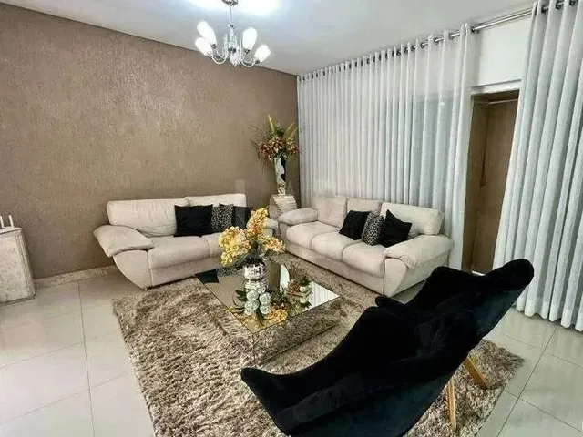 Imagem: Casa À Venda, 5 Quartos, 1 Suíte, 6 Vagas