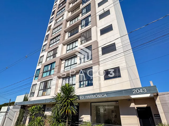 Imagem: O apartamento possui 3 Dormitórios, 3 Suítes, 4 Banheiros