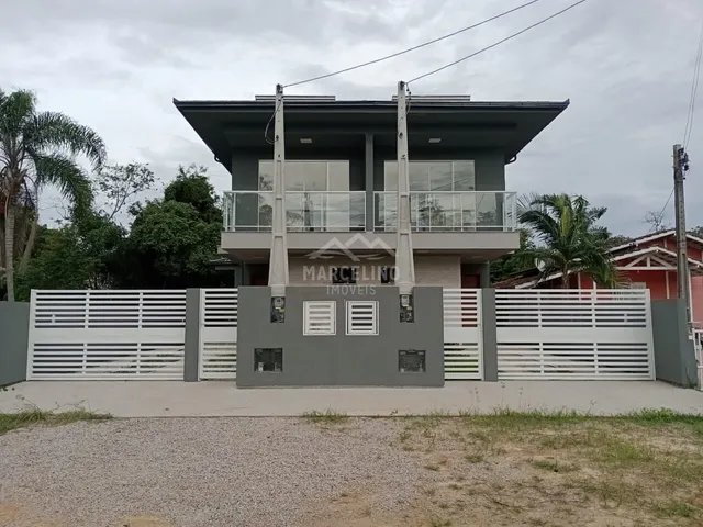 Imagem: Casa Geminada de alto padrão a 150 metros