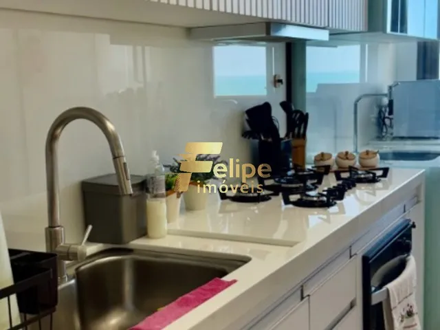 Imagem 6: LINDO APARTAMENTO DE 03 QUARTOS, FINAMENTE DECORADO, COM VISTA PARA O MAR, À VENDA