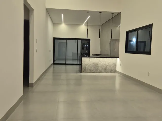 Imagem: OPORTUNIDADE Casa à venda R$1.050.000,00
