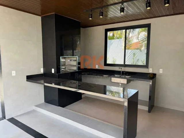 Imagem 13: Casa Disponível para Venda. Área Construída 440M² | Terreno 1.000M² | 4 Quartos