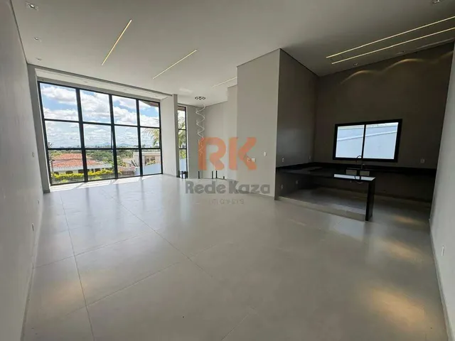 Imagem 7: Casa Disponível para Venda. Área Construída 440M² | Terreno 1.000M² | 4 Quartos