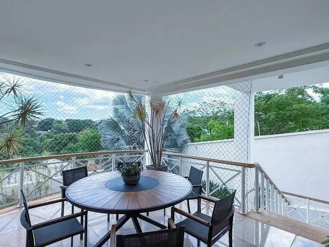 Imagem 4: Casa Imponente com 2.000M² de Área Total, com Vista para a Lagoa À Venda por R