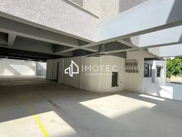 Imagem: O apartamento possui 3 Dormitórios, 1 Suíte, 2 Banheiros,