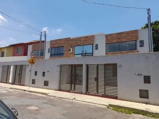 Imagem: Excelente Casa Geminada Duplex, Tres Quartos