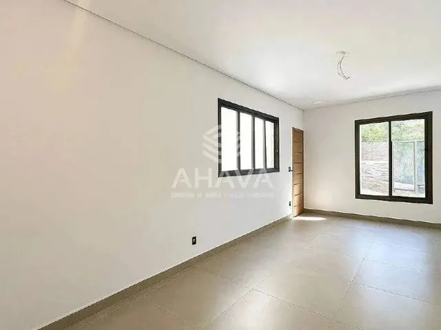 Imagem 4: Casa Geminada com 3 Quartos Sendo 1 Suíte À Venda, 127M², Itapoã, Próximo À Rua