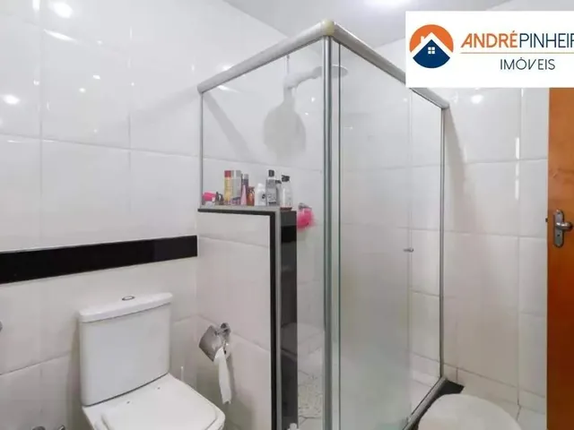 Imagem 3: Área Privativa com 157 M² 4 Quartos 1 Suíte com Hidro e 2 Vagas no Itapoã em Bh-Mg!
