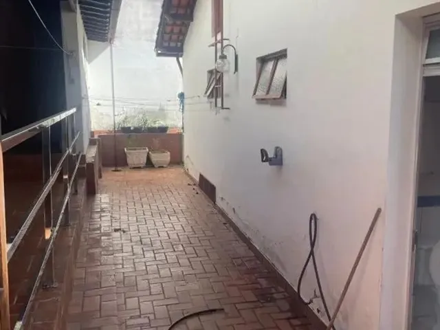 Imagem: Casa com 4 Quartos À Venda em Belo Horizonte