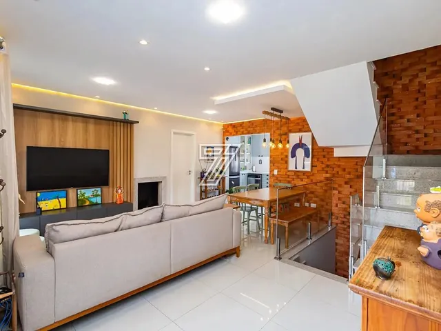 Imagem 5: Sobrado Triplex no Bom Retiro, Rua Tranquila, com 158M², 3 Dorms, 1 Suíte, 2 Vagas