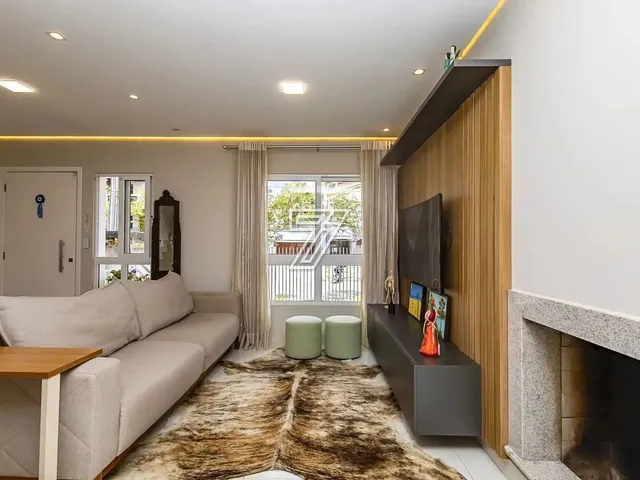 Imagem 15: Sobrado Triplex no Bom Retiro, Rua Tranquila, com 158M², 3 Dorms, 1 Suíte, 2 Vagas