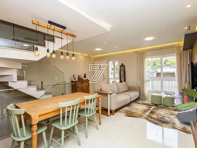 Imagem 12: Sobrado Triplex no Bom Retiro, Rua Tranquila, com 158M², 3 Dorms, 1 Suíte, 2 Vagas